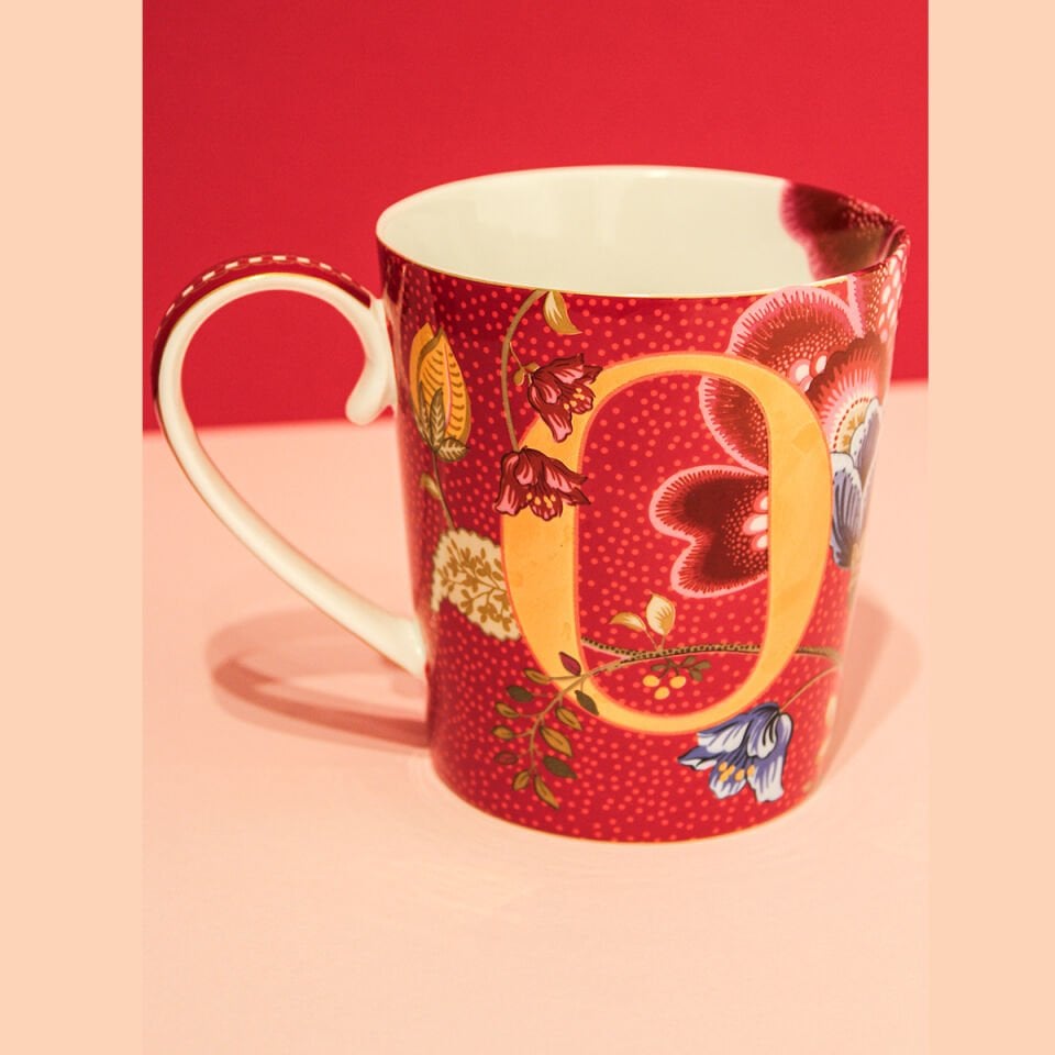 Kırmızı Porselen Kupa 350 ml Alphabet O Collection by Pip Studio